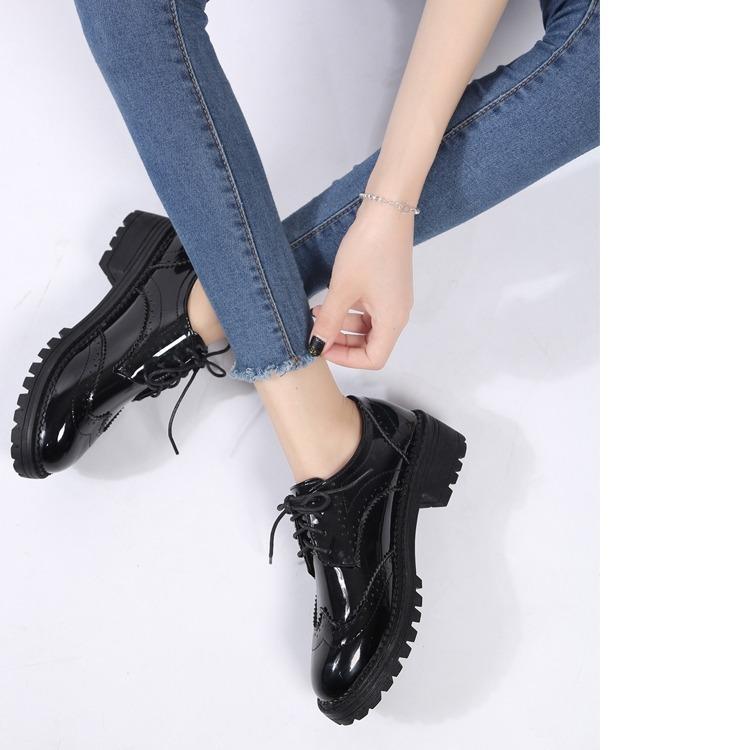 C40 Giày nữ Oxford da bóng đế Dr Buộc Dây