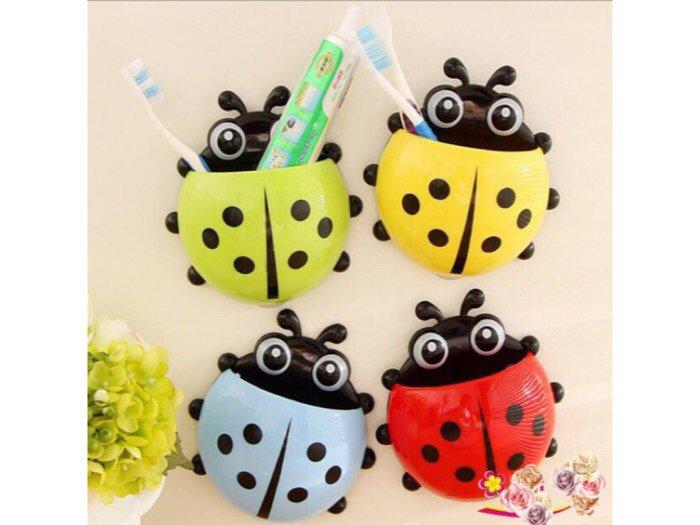 Combo 5 bọ hút chân không để bàn chải ,để đồ đa năng hình con bọ rùa cực cute