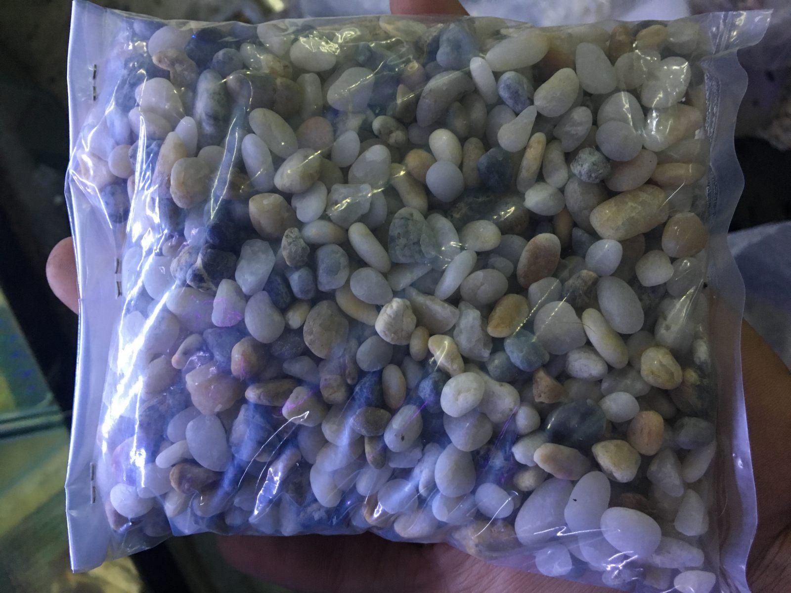 Sỏi nhiều màu sáng 500gram