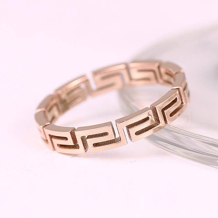 [HCM]Nhẫn nữ titan vạn lý trường thành không gỉ sét Chất lượng Cao cấp Lấp lánh Cổ điển Dễ thương Không đổi màu thời trang Hàn Quốc Quà tặng Tình yêu Hộp trang sức Rất đẹp TG-0210