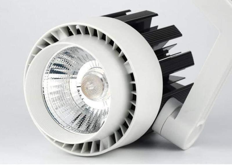 Đèn rọi ray 30w mắt COB - Ánh sáng vàng (Bảo hành 2 năm)