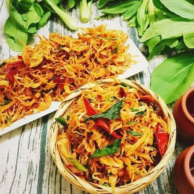 [HCM] ( GIÁ SỈ ) Gói TO 300G Khô gà lá chanh ngon, rẻ, chất lượng, sỉ, dạo, ăn vặt, ăn liền, ăn là ghiền, combo, mứt, hot, tết, nhà làm, heo, cá, thịt, cua, bò, bạch tuộc, mực,tôm