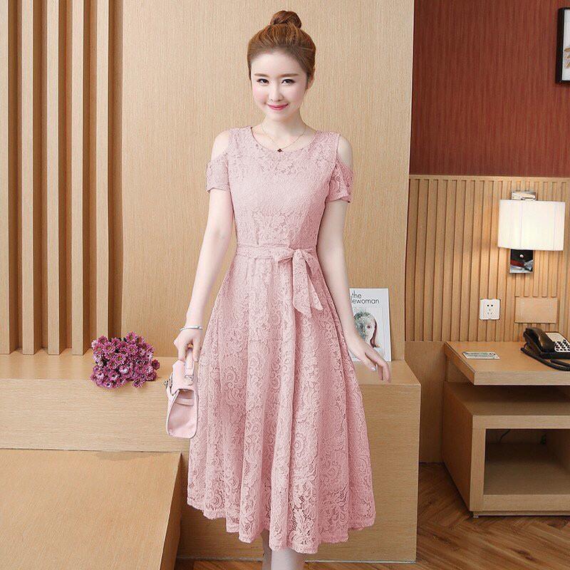 Đầm ren xòe dự tiệc sang trọng