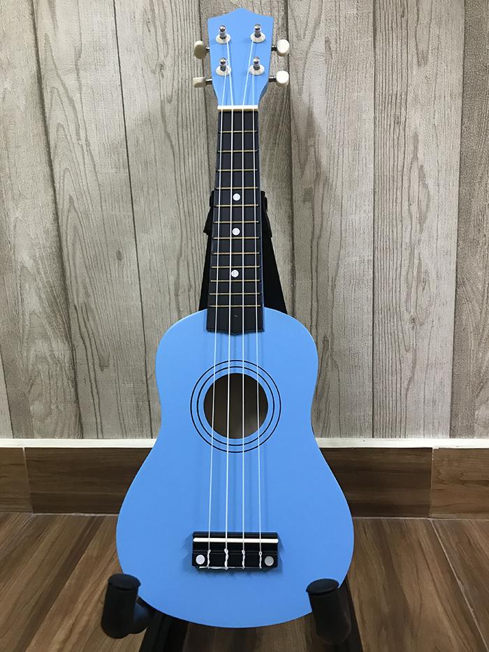 Đàn Ukulele Soprano Gỗ Size 21 inch.