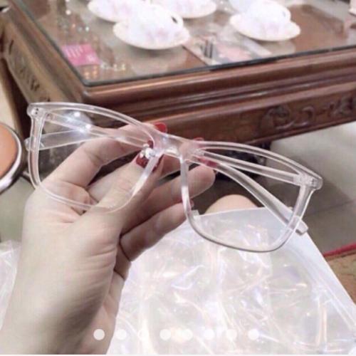 [HCM]Mắt kính gọng nhựa trong suốt