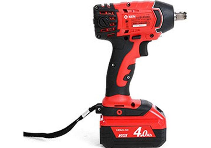 Máy siết bu lông pin ken bl6320d