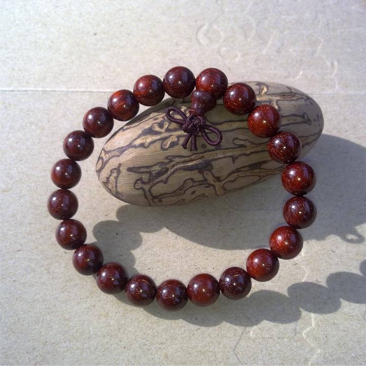 [HCM]Vòng tay gỗ tử đàn 8mm