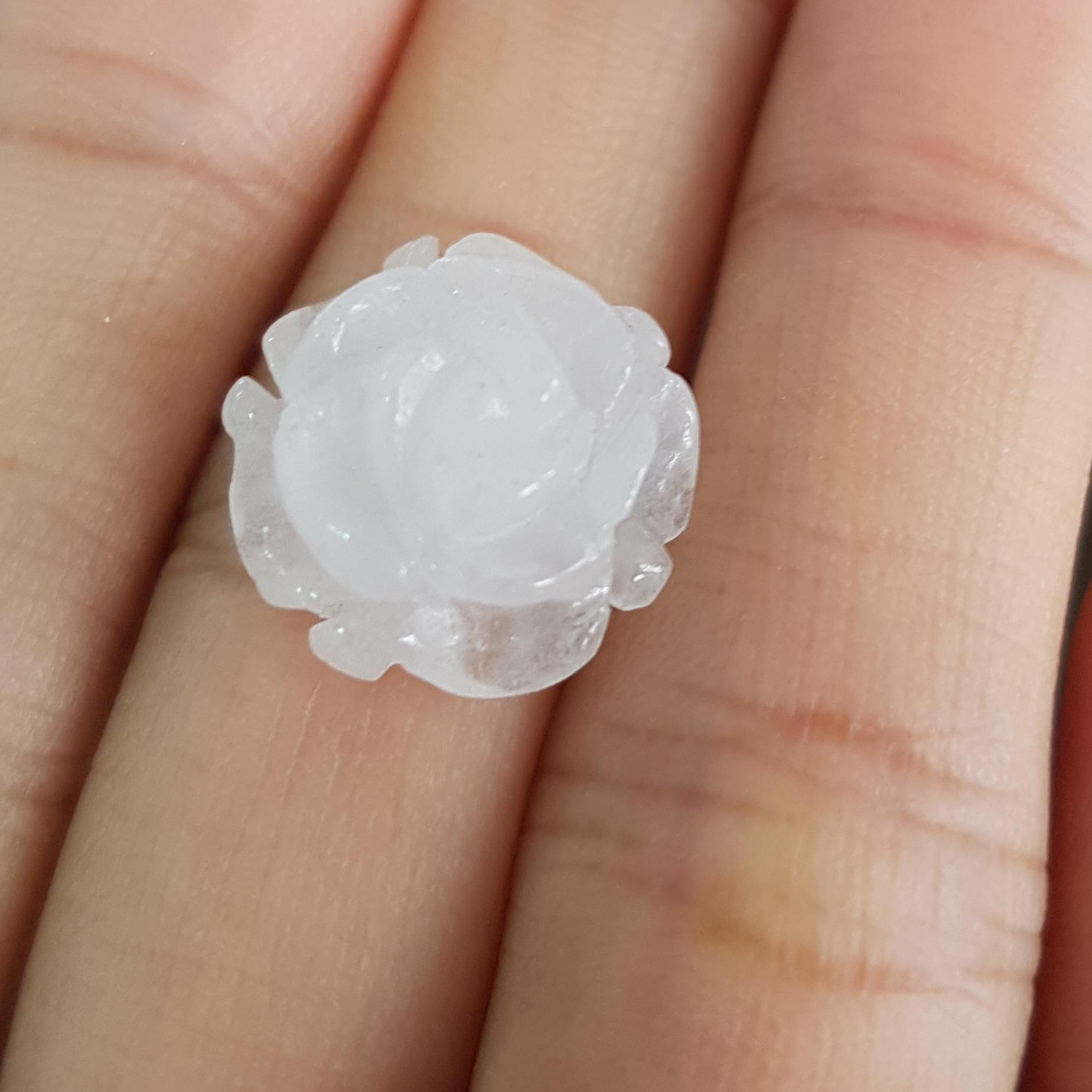 [HCM]Hoa hồng thạch anh trắng - xưởng buôn đá phong thủy Huỳnh Đào