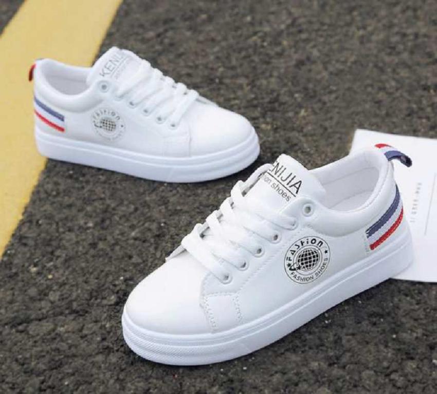 [Hoàn Tiền 15%]GIÀY HỌC SINH - GIÀY SNEAKER NỮ 3 SỌC HÌNH CẦU khanhlinhmobile_ hàng nhập khẩu