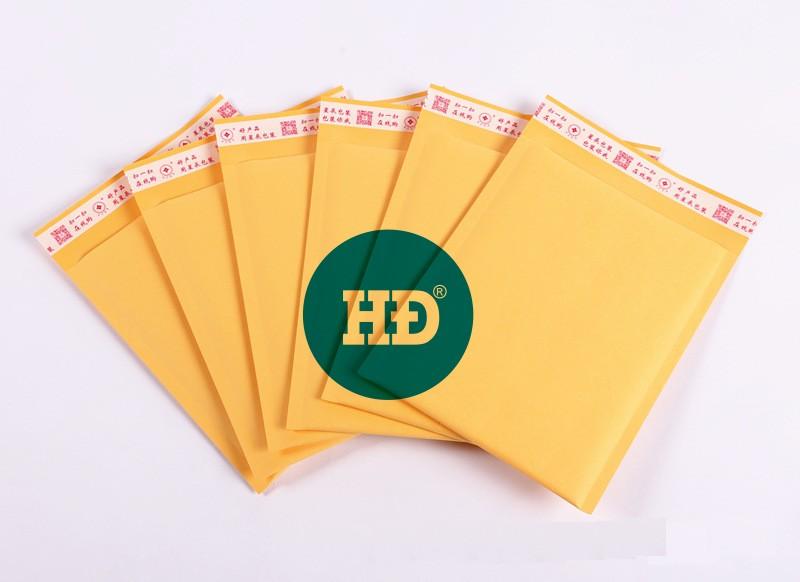 Como 10 túi bọc hàng ép bóng khí 14cm*16cm