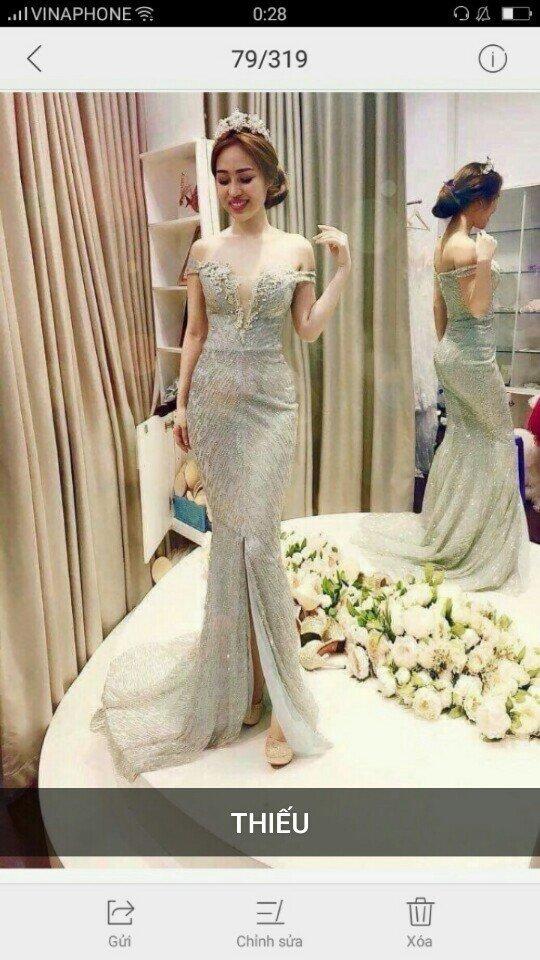 Đầm maxi bẹt vai thêu lưới