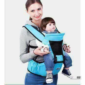 Địu Em Bé Có Ghế Ngồi Êm Ái Bảo Vệ Cột Sống Bé Sản Phẩm Cao Cấp