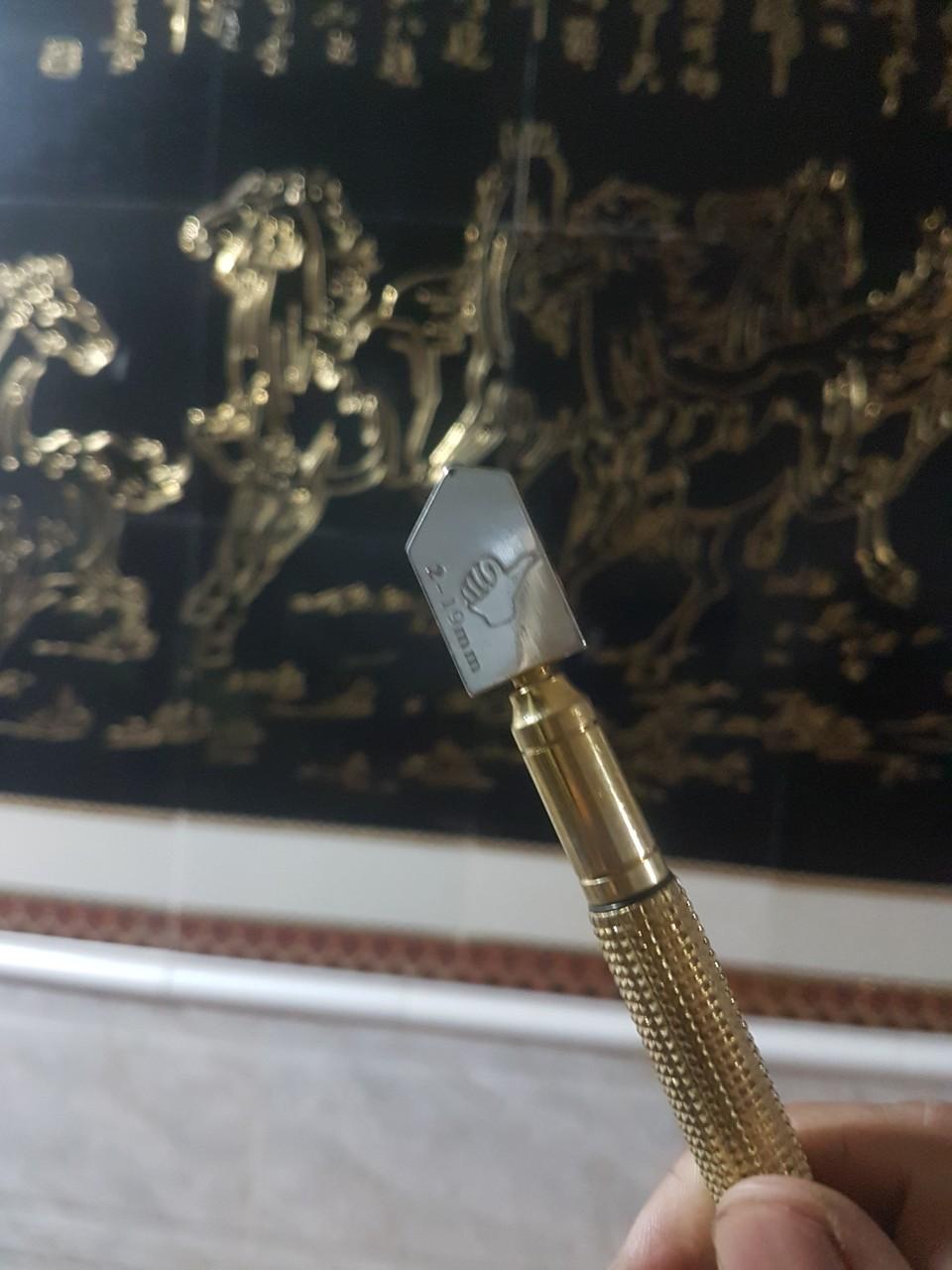 Cắt kính osaka / dạo cắt kính/dụng cụ cắt kính/ bút cắt kính/ điện nước/kim khí/ phụ kiện thợ điện nước/thợ mộc/thợ điện lạnh