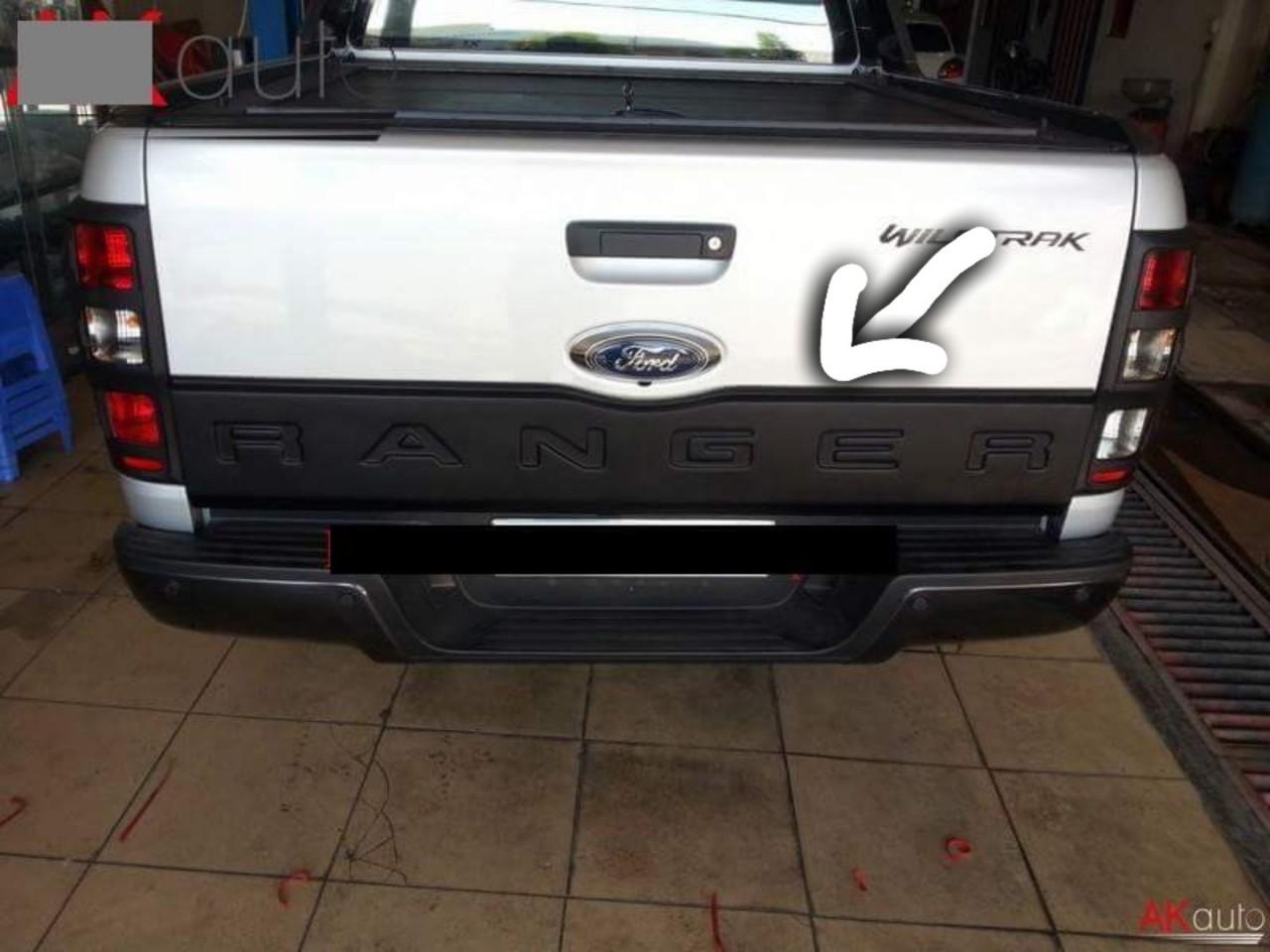 [Hỗ trợ lắp đặt khách Hà Nội] Ốp thùng ford Ranger