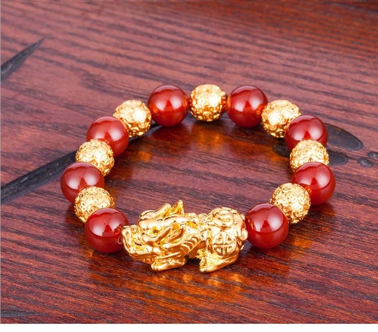 Vòng Tay Chuỗi Hạt Đá Mã Não Cao Cấp Tỳ Hưu Hạt Kim Tiền Vàng Phong Thủy 24k (hạt 12ly)