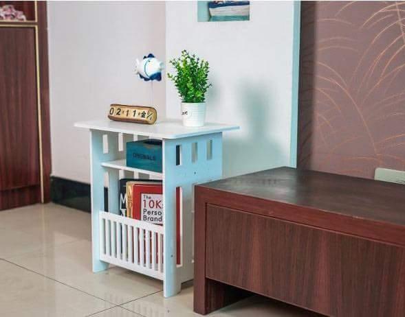 Kệ bàn vuông có giá để sách, tạp chí...