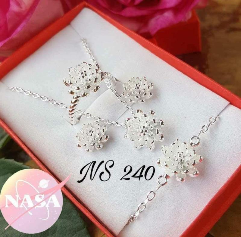Hot hot bộ trang sức sen bạc 4 chi tiết