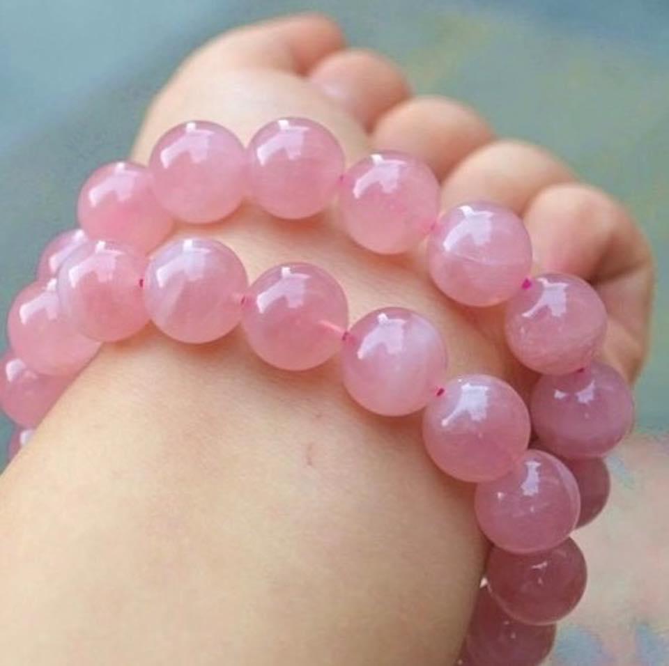Vòng tay thạch anh hồng chất liệu Đá thạch anh tự nhiên 100% 12li