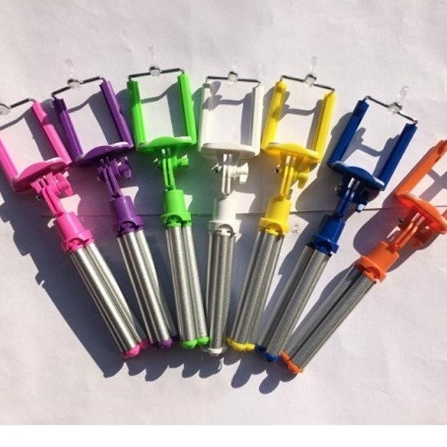 Giá đỡ 3 chân cho điện thoại Tripod mini màu