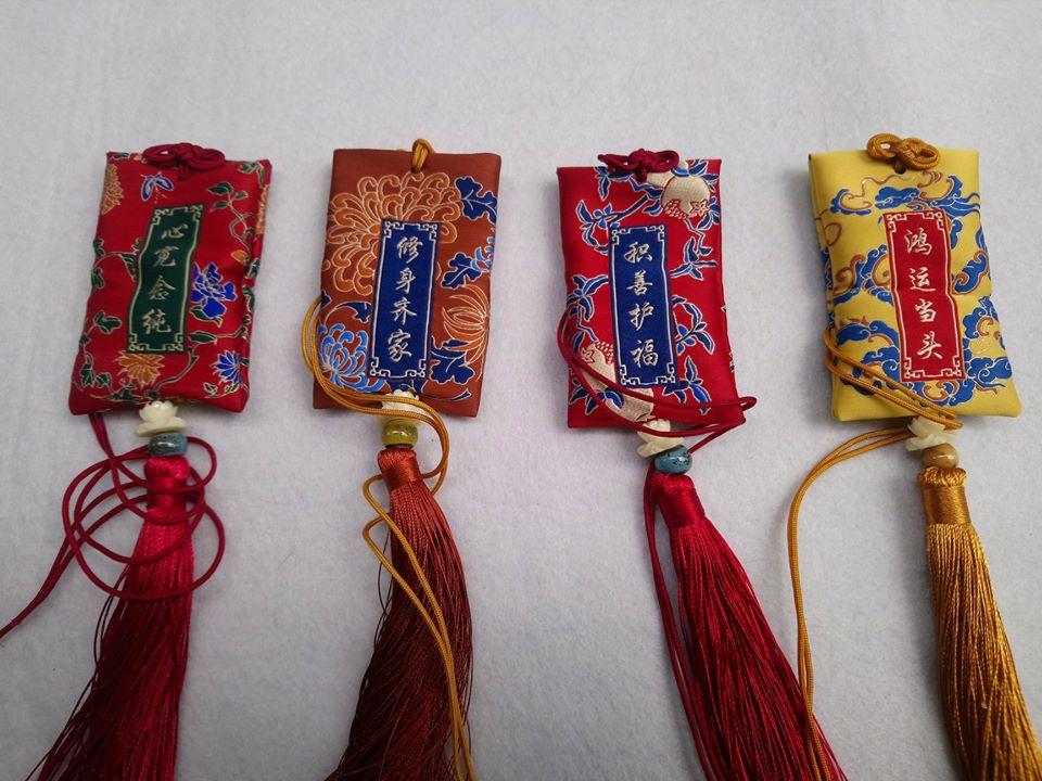 Túi thơm thảo mộc bình an