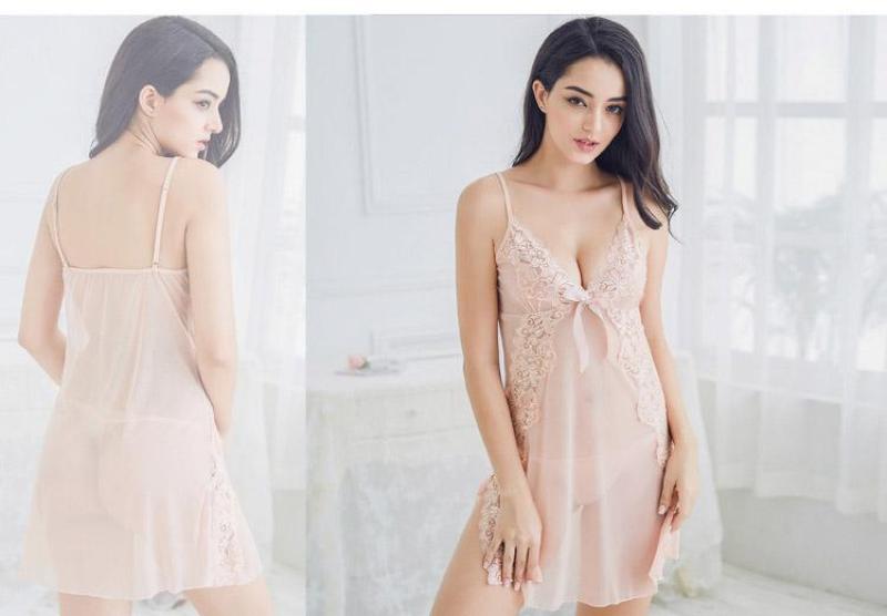 Nơi bán Set váy ngủ có áo choàng gợi cảm Desire VNN-002