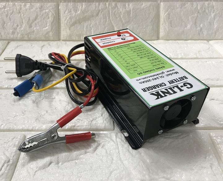 Sạc ắc quy tự động cho máy phát điện g-link g24v-200ah
