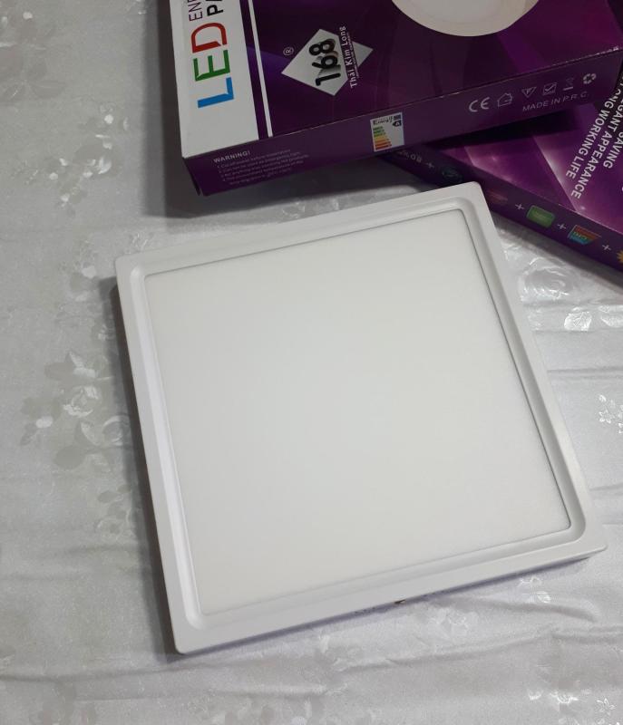 Đèn LED Vuông Ốp Trần Nổi 18W- Ánh Sáng Trắng