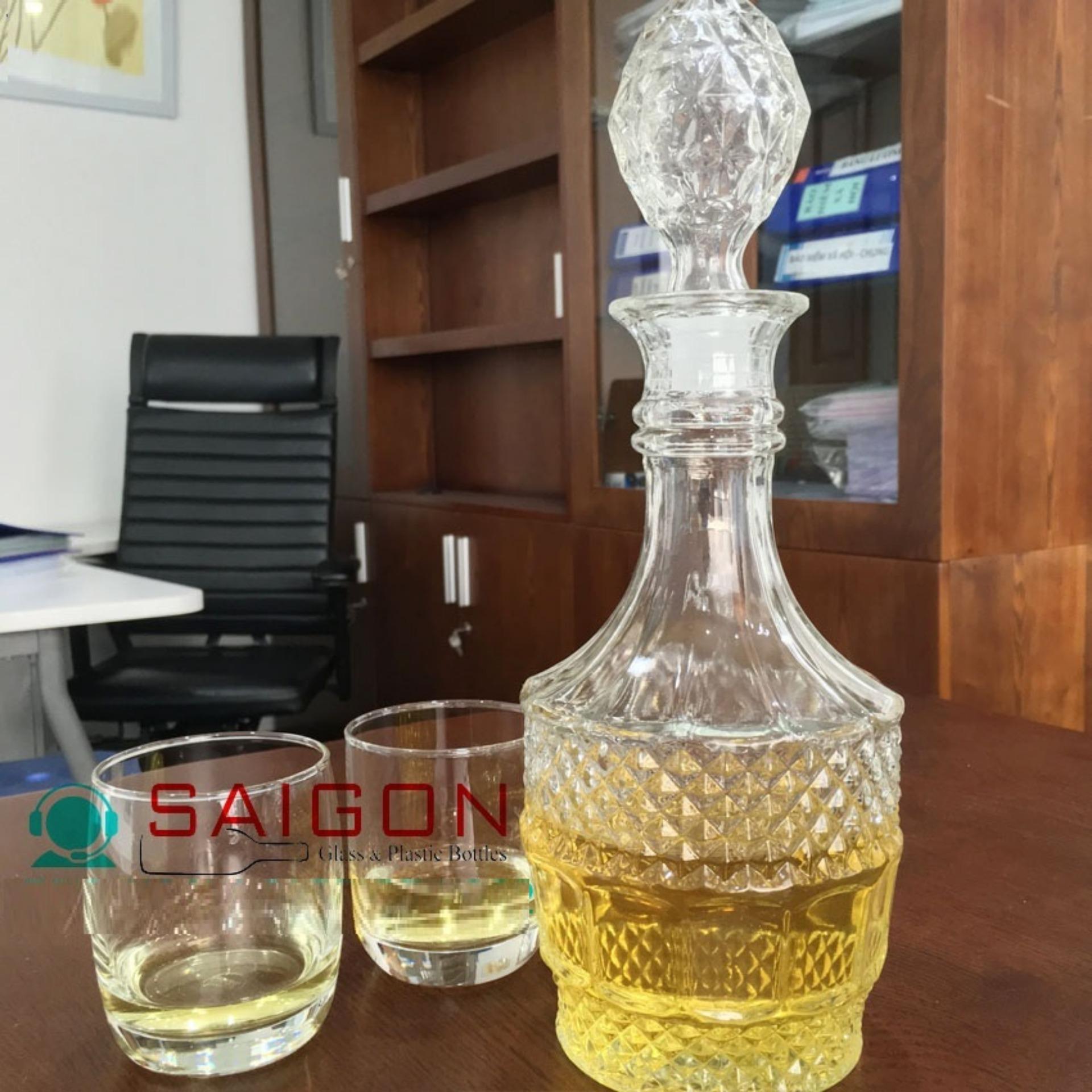 [HCM]Chai thủy tinh đựng rượu hổ phách 850ml