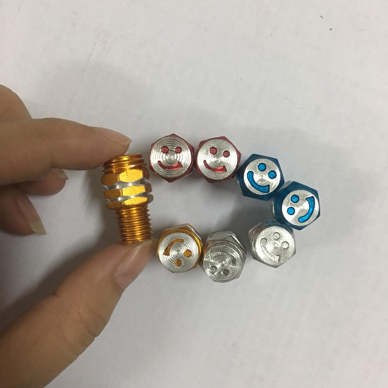 HÀNG HOT - Đôi ốc chân kính hình mặt cười,lắp trang trí cho xe đẹp và lạ M211-OC3
