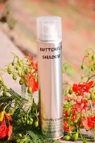 Gôm Xịt Tóc Butterfly Shadow Chai 320ml