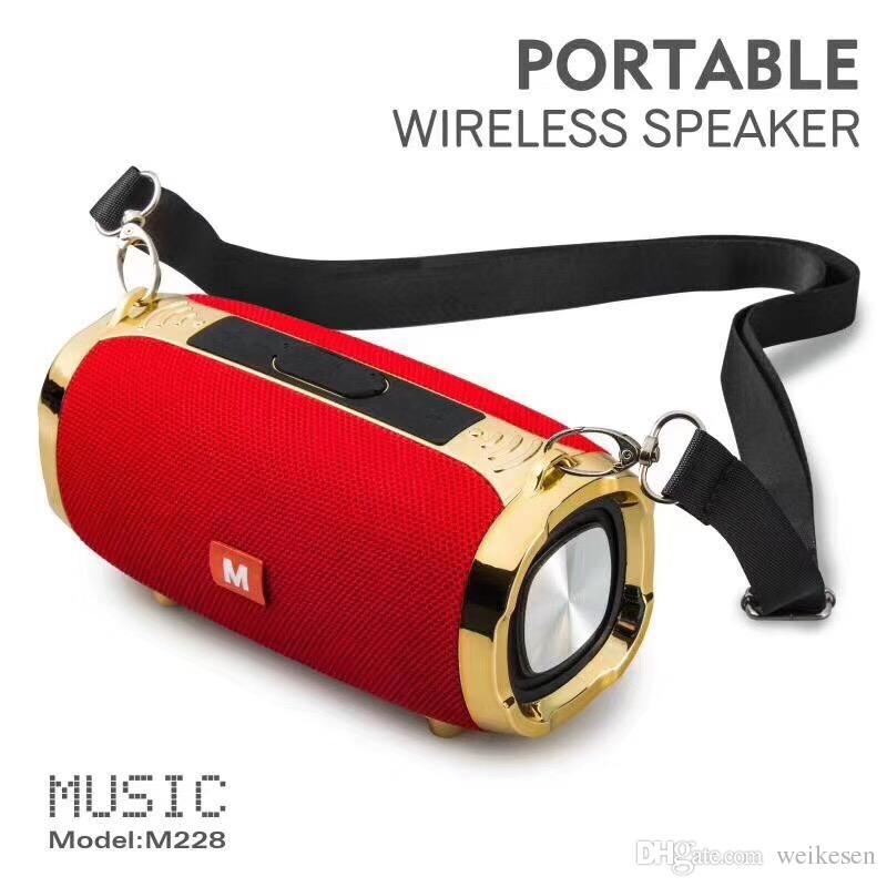LOA bluetooth WKS M228 siêu trầm Stereo - kèm dây đeo cho hoạt động ngoài trời