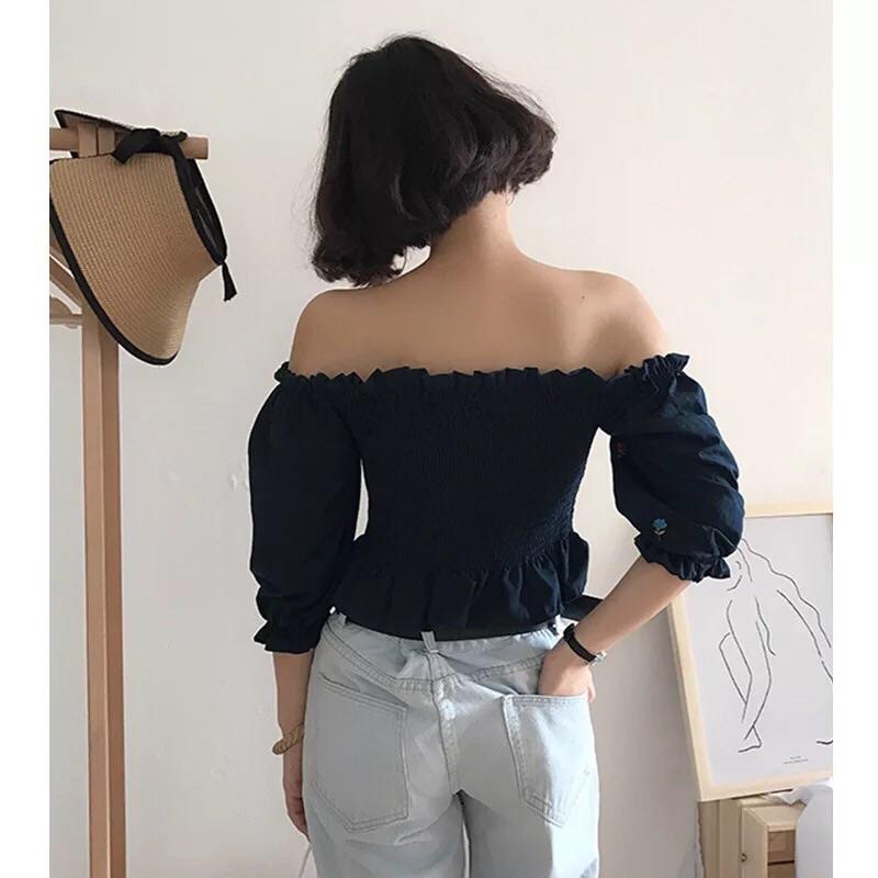 Áo nhúng hoa bệt vai siêu xinh