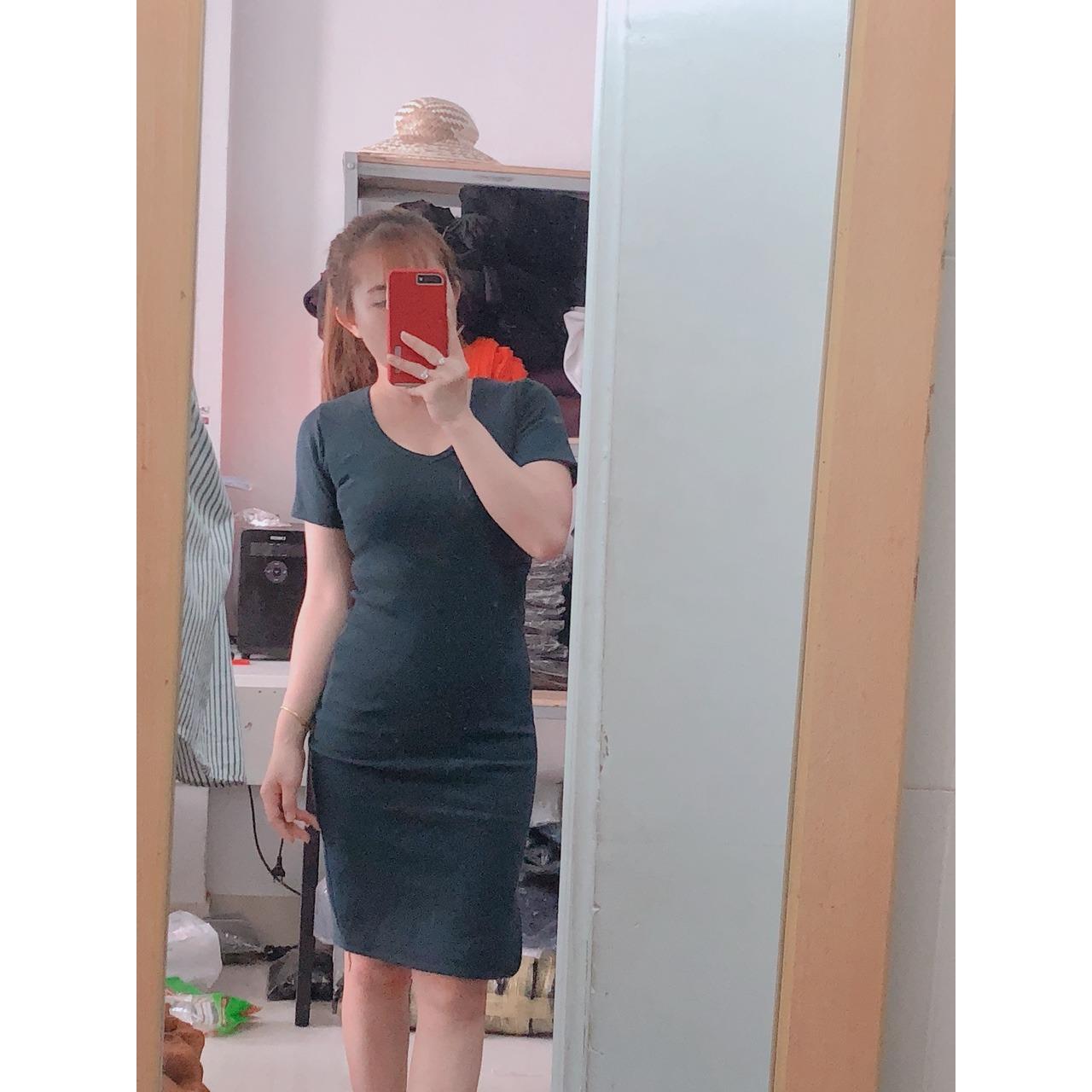 Đầm body tay lỡ dễ thương