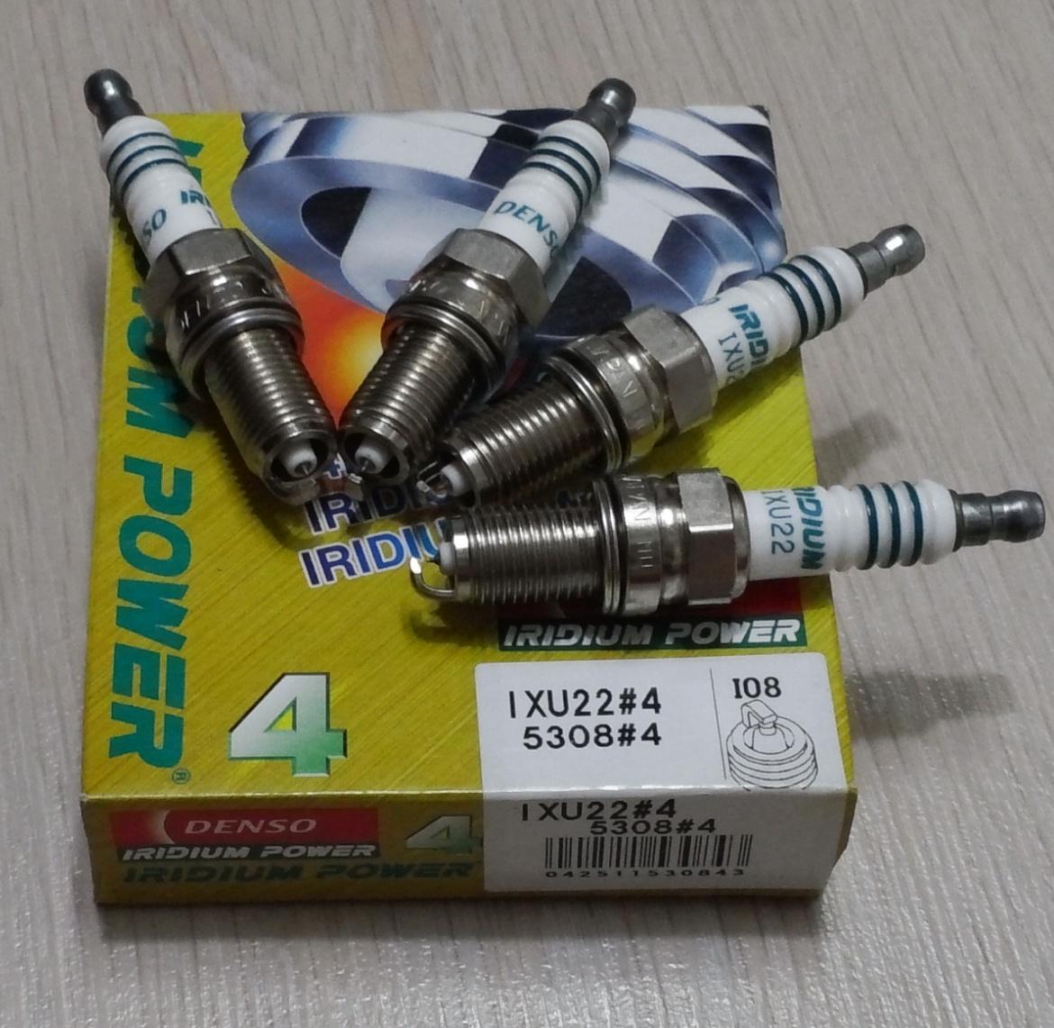 Bộ 4 Bugi DENSO IRIDIUM POWER IXU22  Bugi cho xe Spark - Made in Japan.