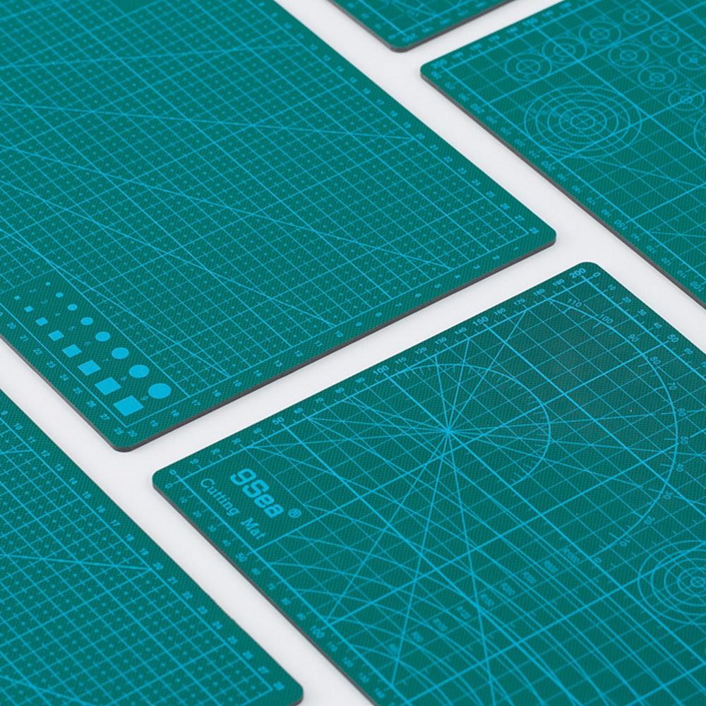 Cutting Mat - A4-3.jpg