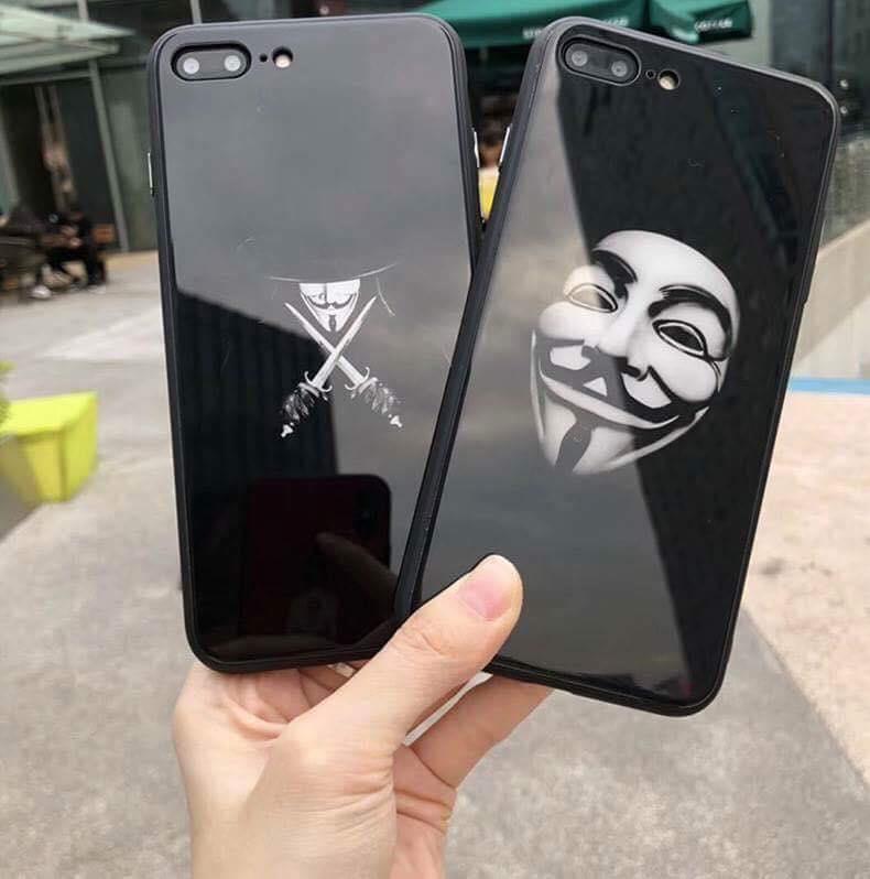 Ốp mặt nạ kiếm tráng gương iphone