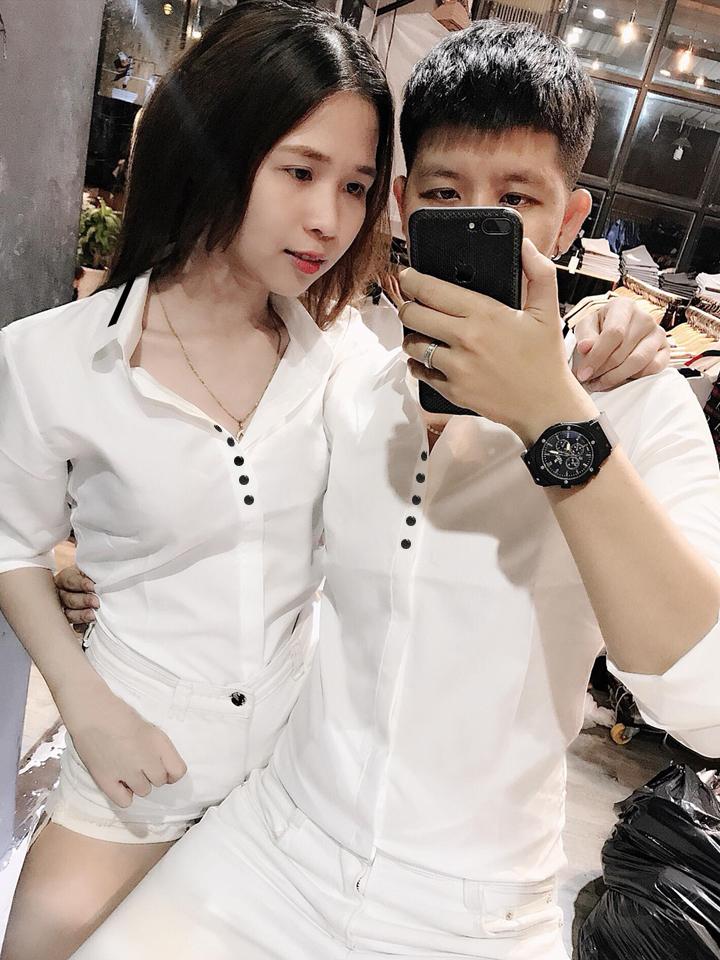 Áo sơ mi đôi phối nút 4324