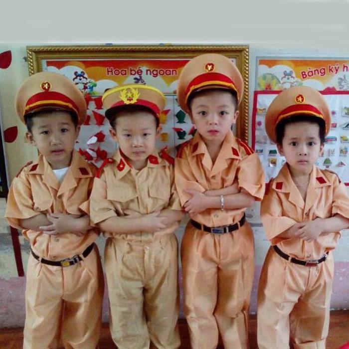 bộ quần áo công an giao thông trẻ em 8