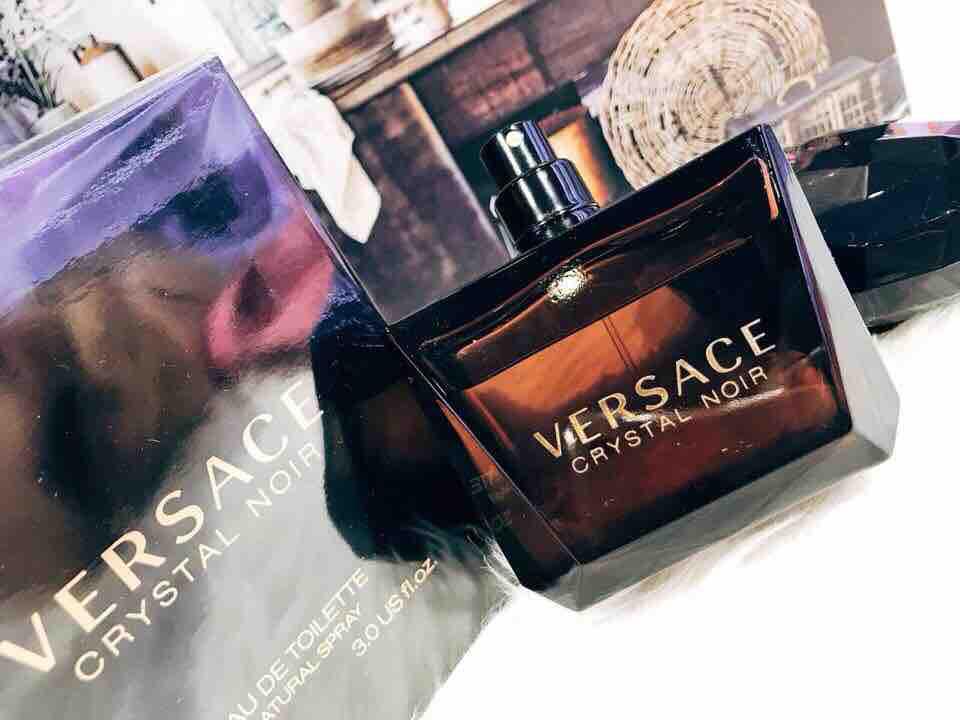 Nước hoa Versace Crystal Noir 90ml
