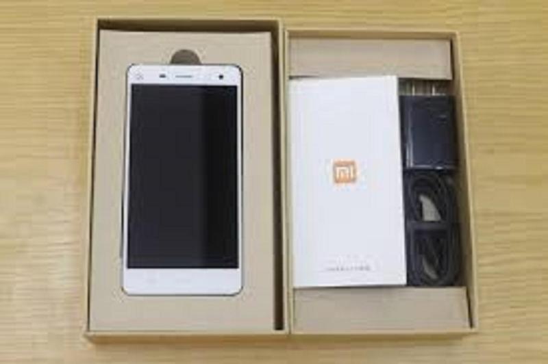 Điện thoại Xiaomi Mi4 FullBox-- nhập khẩu màu đen