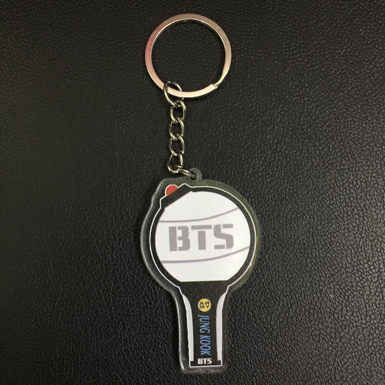 Móc khóa in tên jungkook của nhóm bts