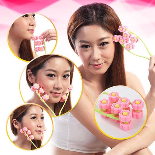 Siêu rẻ Cây lăn massage mặt Vline tiện dụng