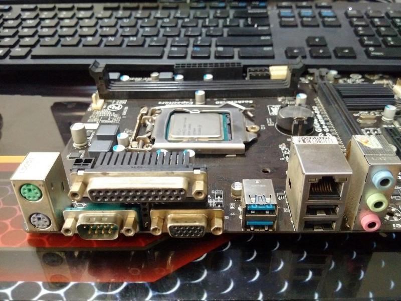 Combo main Gigabyte H81 + chip Core I5 4590s Thế Hệ 4 socket 1150 chạy ram 3 2hand