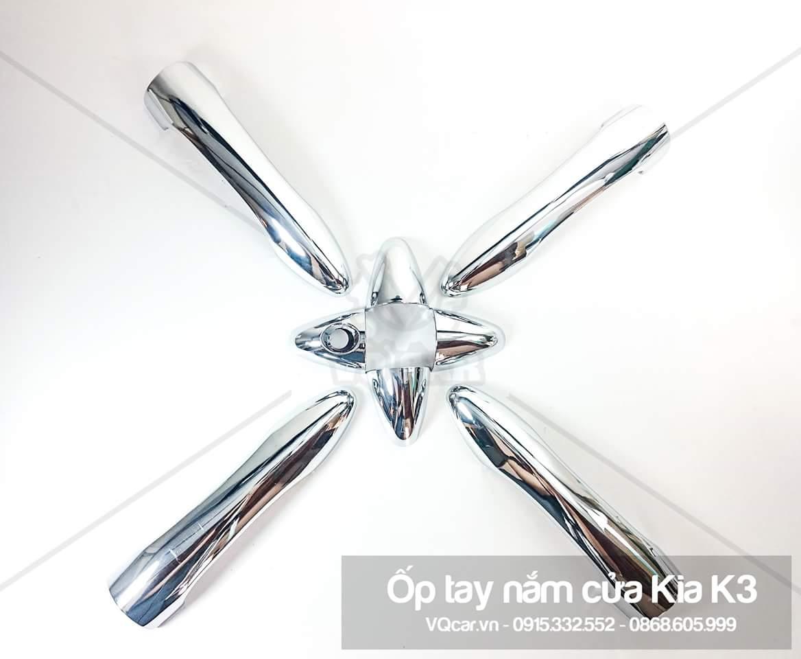 Ốp tay nắm cửa Kia K3- tặng cable sạc trên ô tô
