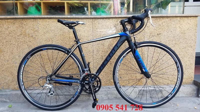 Phân phối Alcott R720 màu Xanh Dương