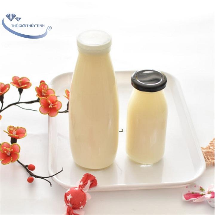 CHAI THỦY TINH ĐỰNG SỮA 1000ML NẮP THIẾC MÀU ĐEN