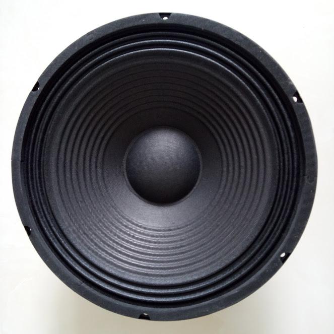 Một củ loa bass 30 từ 140mm coil 51
