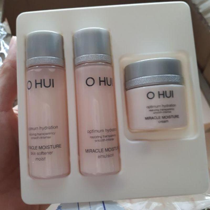 set cấp ẩm dưỡng trắng Ohui 3 sản phẩm