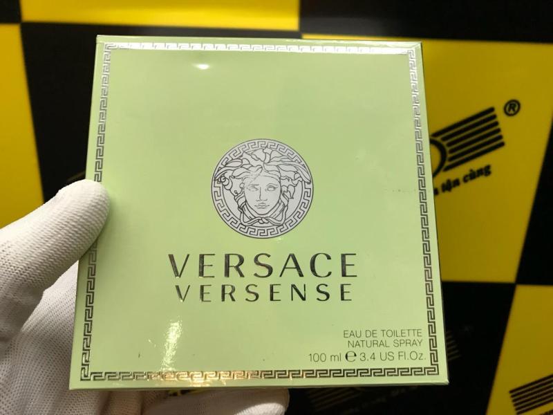 Nước hoa chính hãng hiệu Versace, mùi nam và nữ, 100ml, eau de toilette, sản xuất tại Ý