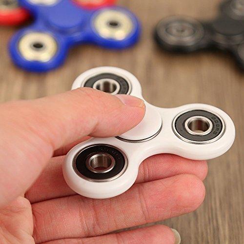 Con Quay Giải Trí 3 cánh Fidget Spinner hiện đại, con quay spinner kim loại
